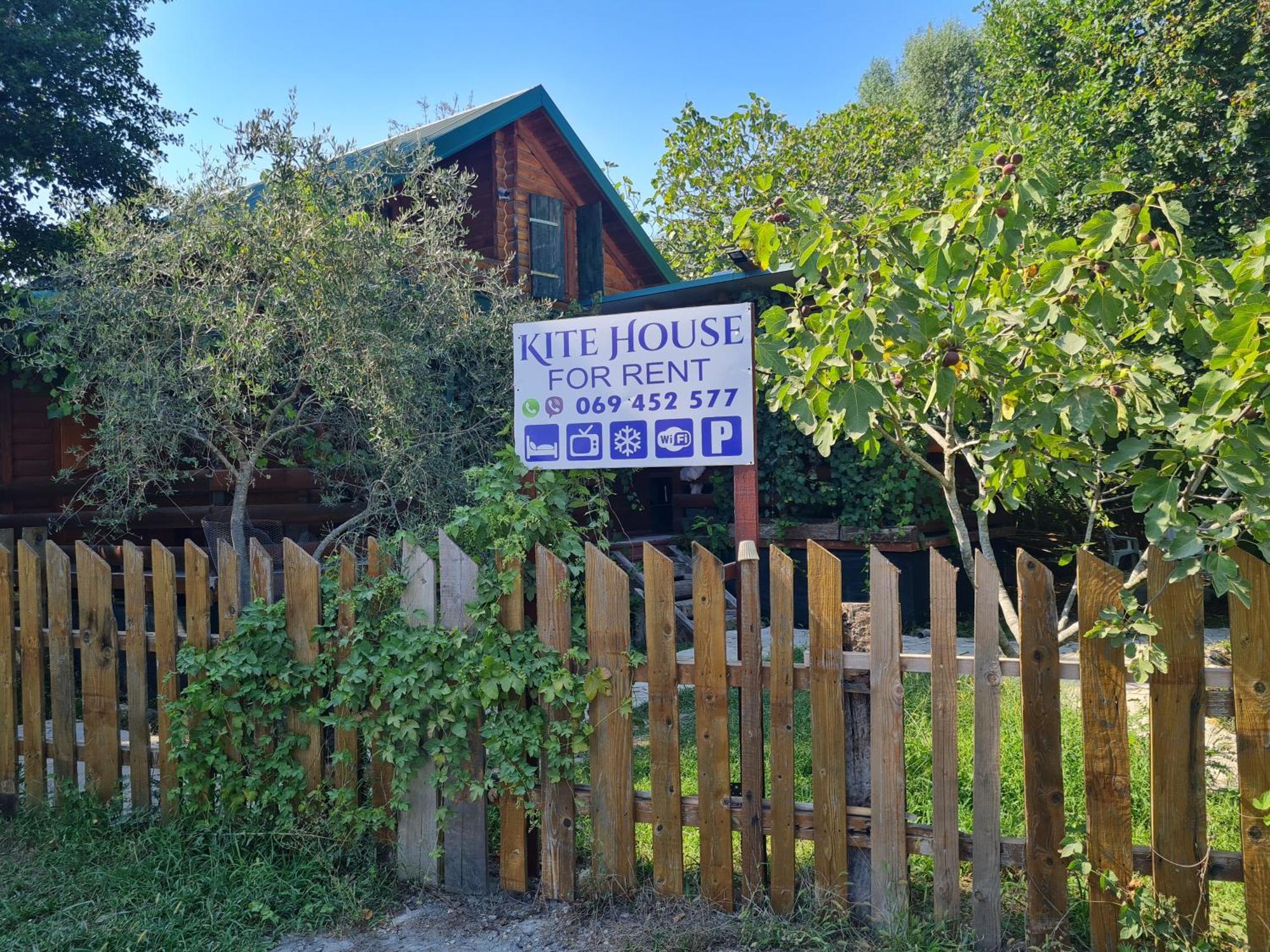 Holiday Home Kite House Ulcinj Bagian luar foto
