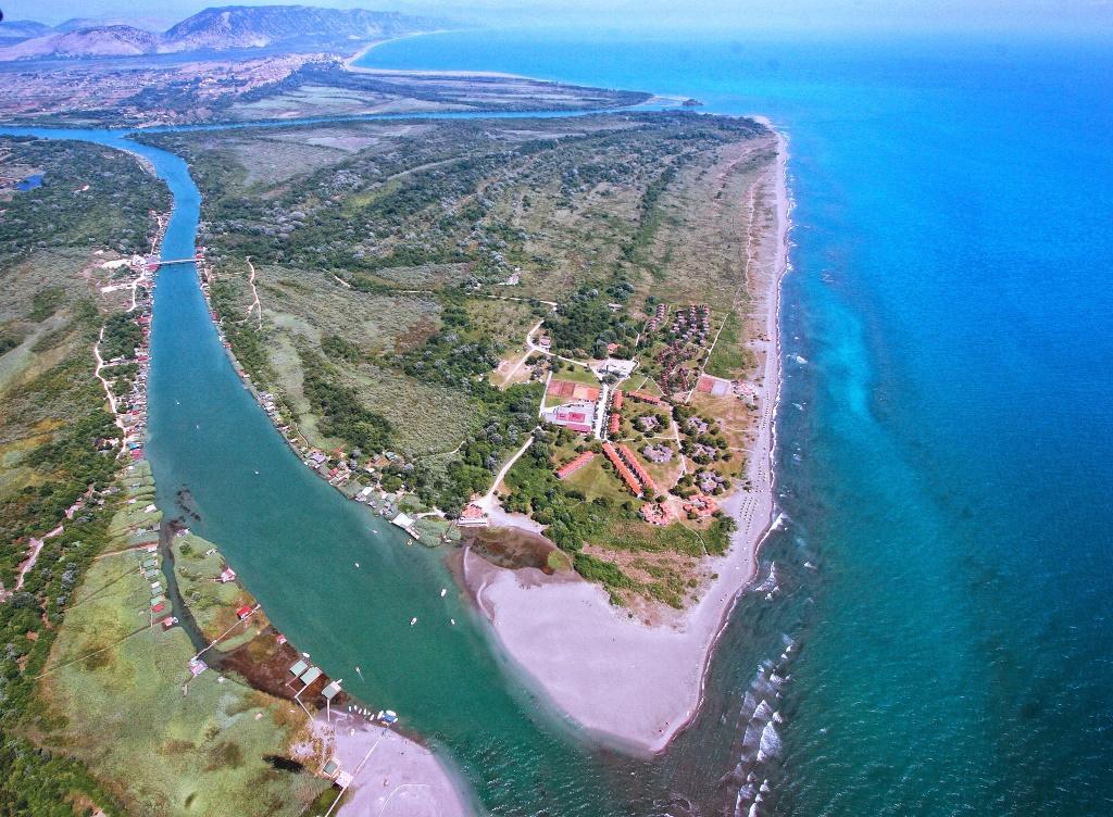 Holiday Home Kite House Ulcinj Bagian luar foto
