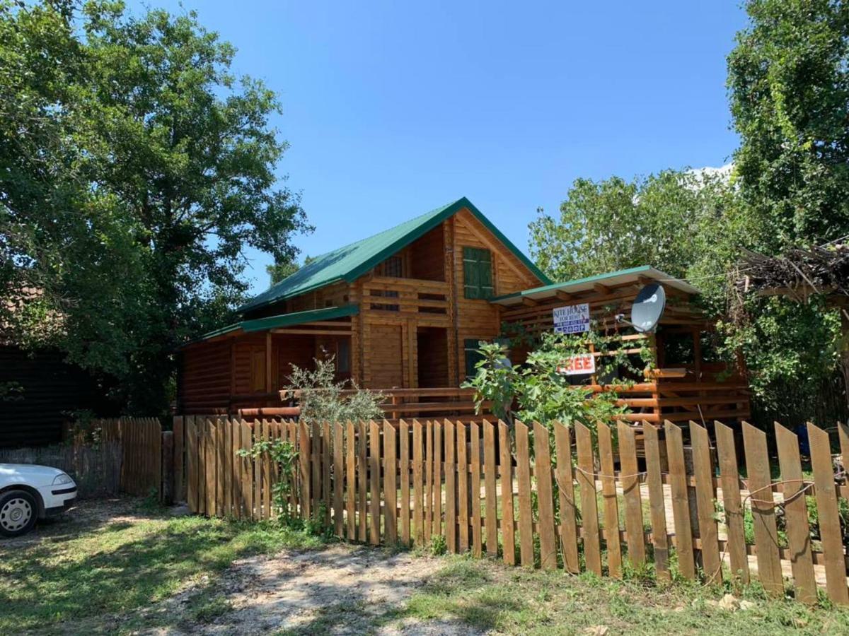 Holiday Home Kite House Ulcinj Bagian luar foto